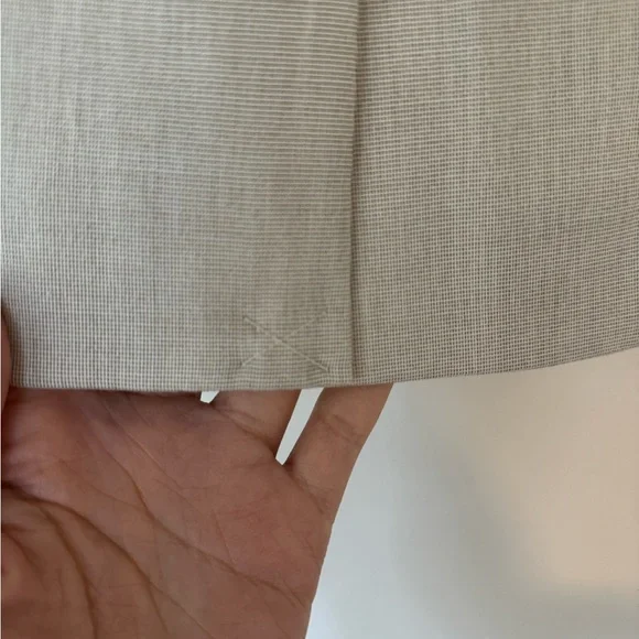 H&M Fitted Blazer. BRAND NEW WITHOUT TAGS! - Picture 4 of 10